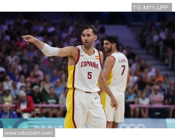 2011年NBA总决赛公牛与热火经典对决精彩回放与战术分析